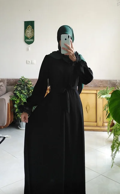 عبا محرمی نیرا