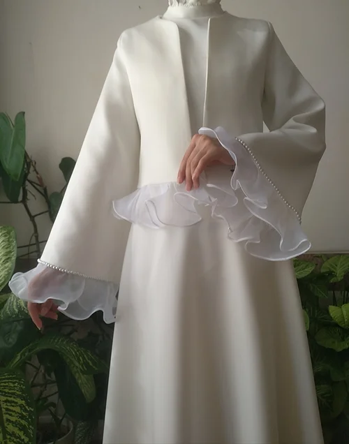 کت و دامن نامزدی لیا